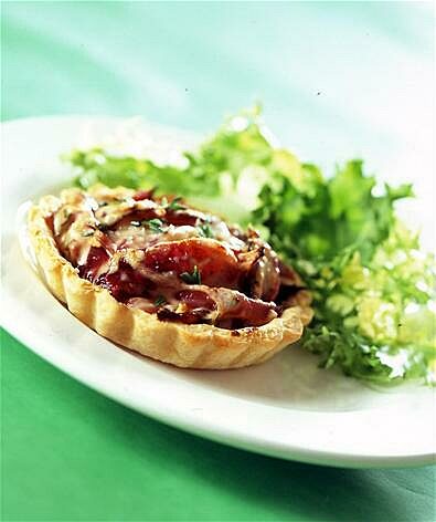 Red onion parmessan tartlet